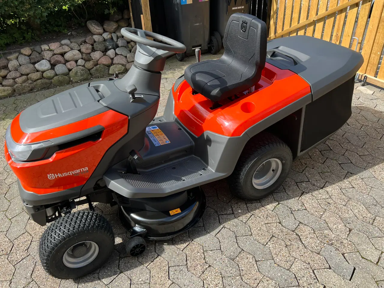 Billede 3 - Husqvarna TC 114 95 cm klippebredde 