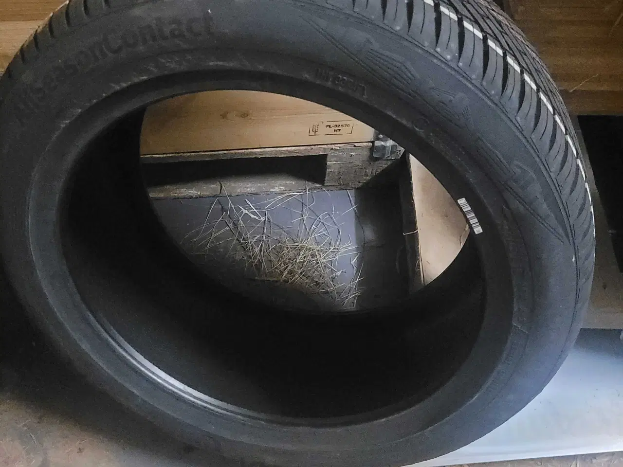 Billede 4 - 245 / 45 R 18