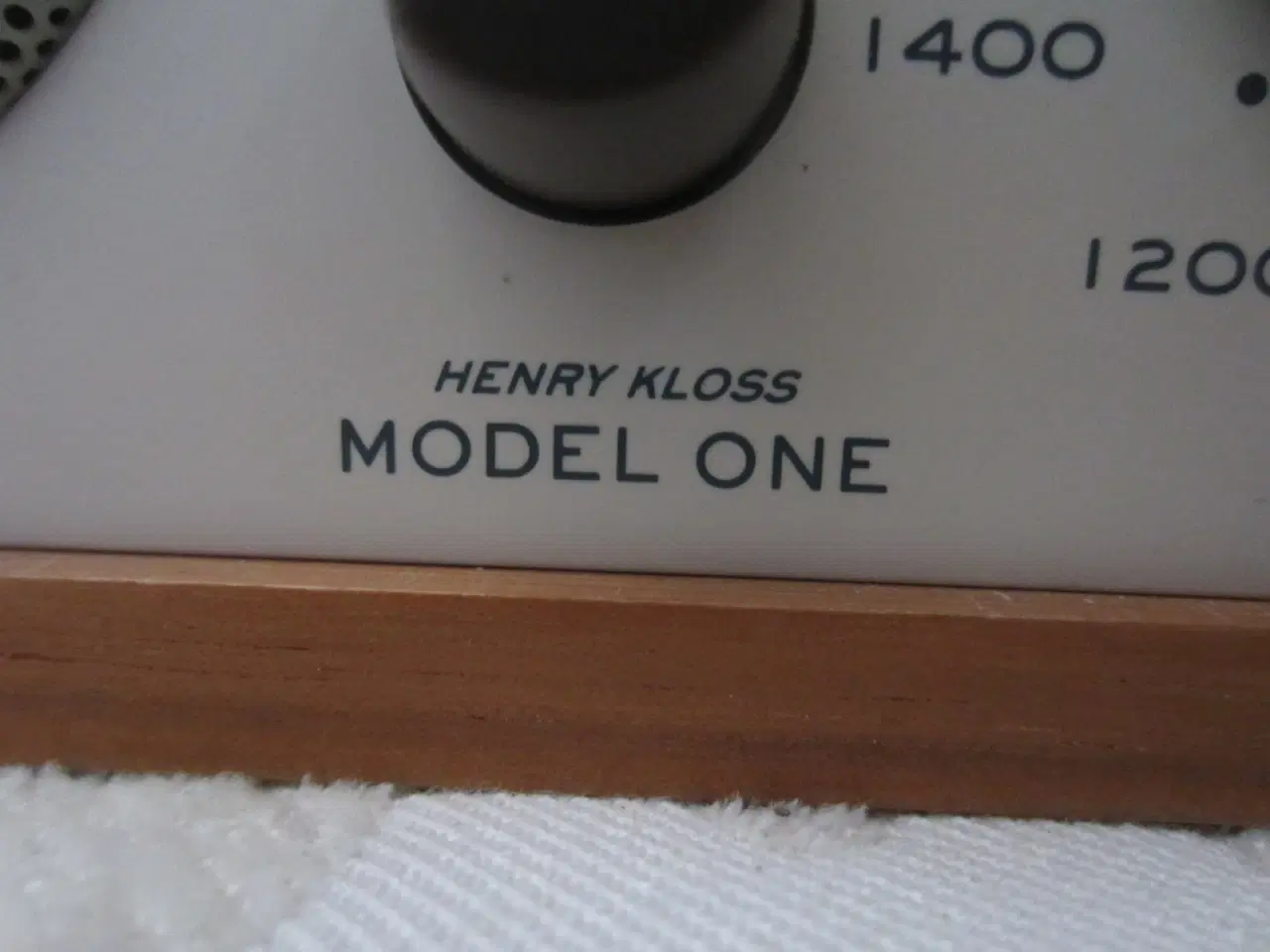 Billede 2 - Tivoli Audio MODEL ONE FM/AM radio by HENRY KLOSS