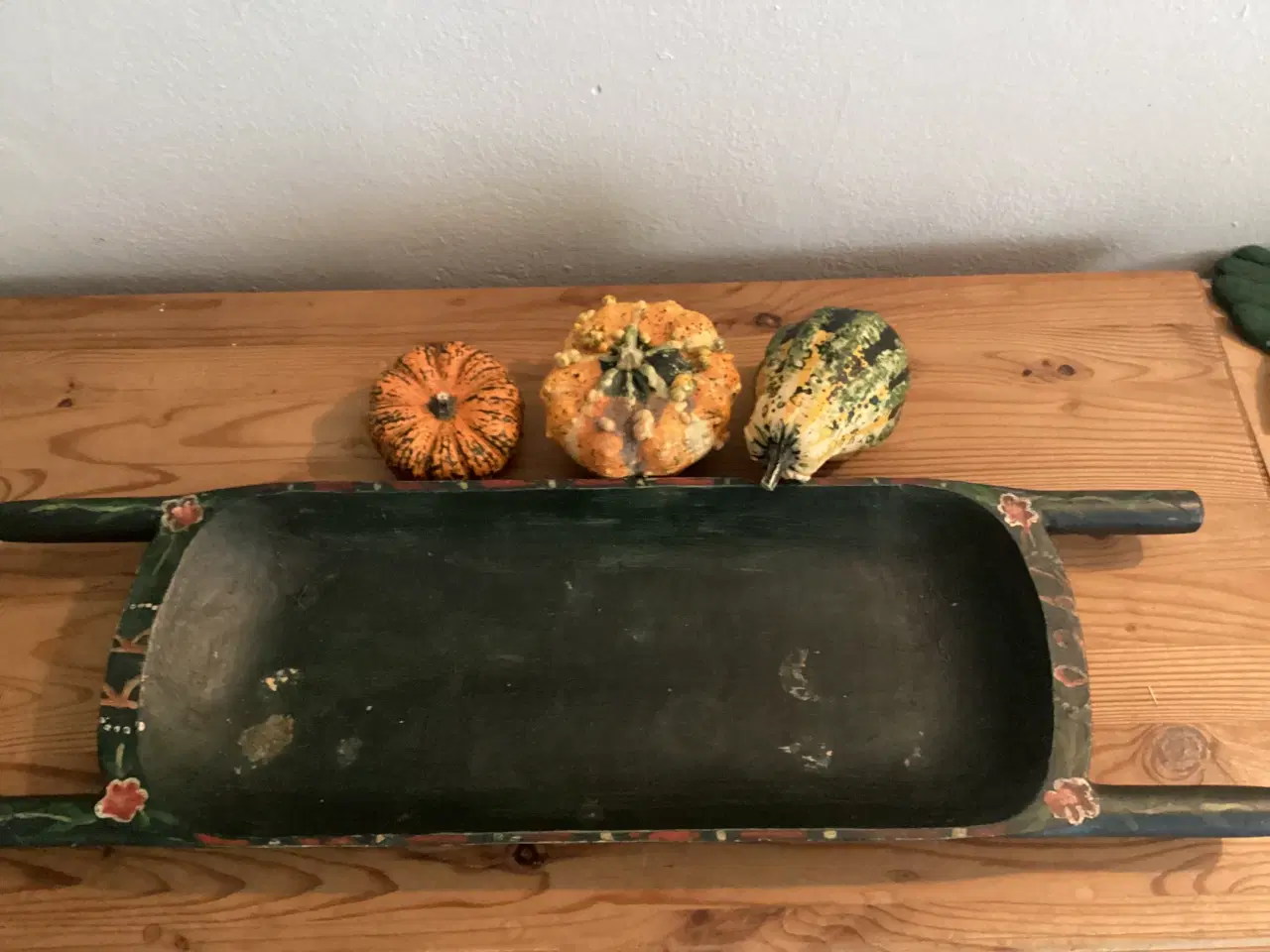 Billede 5 - Vintage sulefade med almue motiv