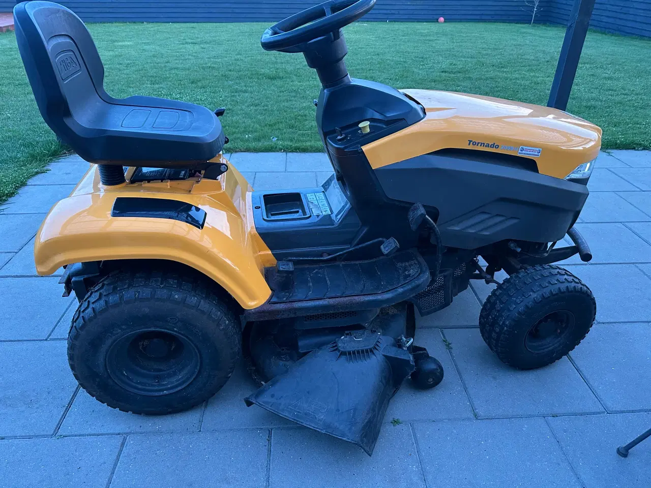 Billede 1 - Stiga tornado 