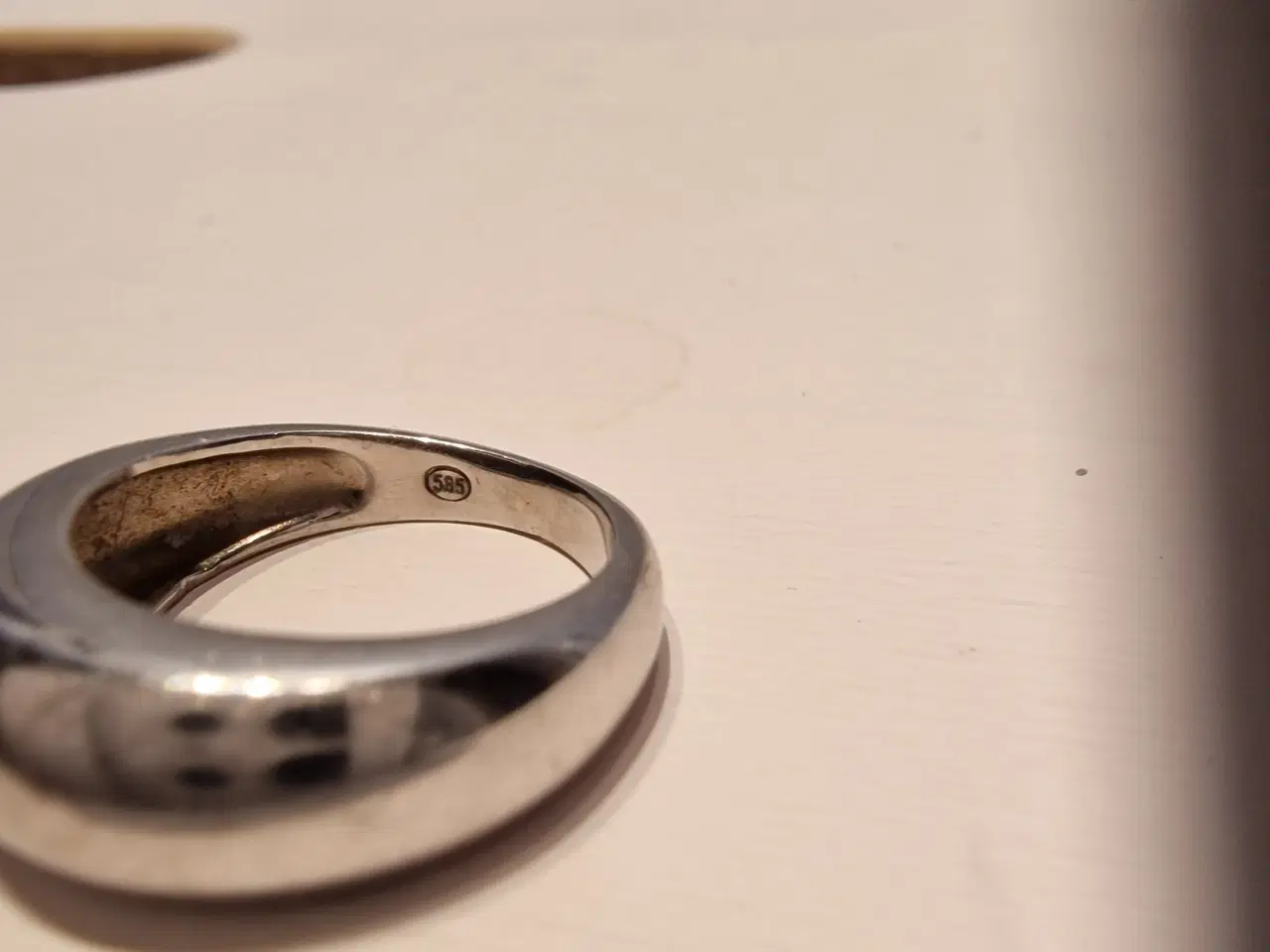Billede 3 - Hvidguld ring