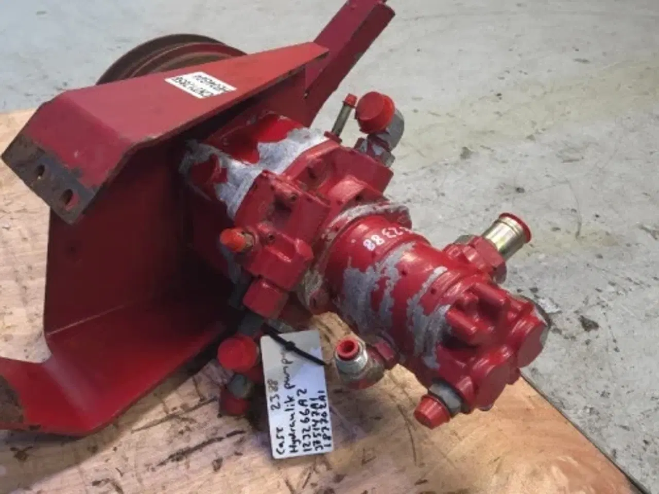 Billede 13 - Case 2388 Hydraulikpumpe 123266A2