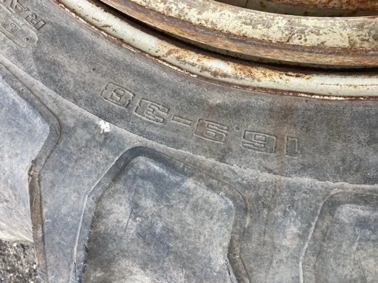 Billede 3 - - - - 16.9-38 m. ring