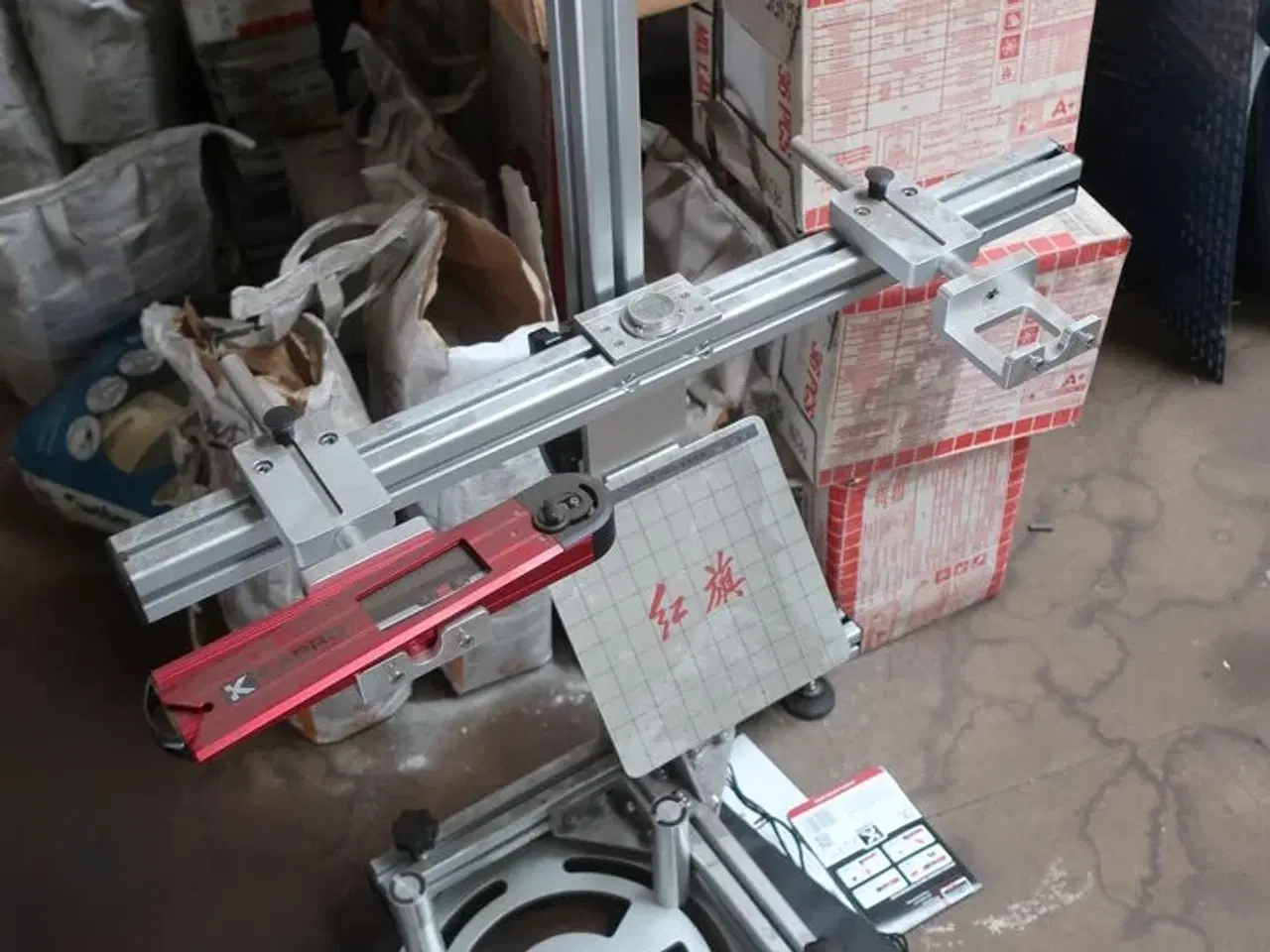 Billede 8 - Diverse forbrugsmaterialer, værktøj, biludstyr m.v.