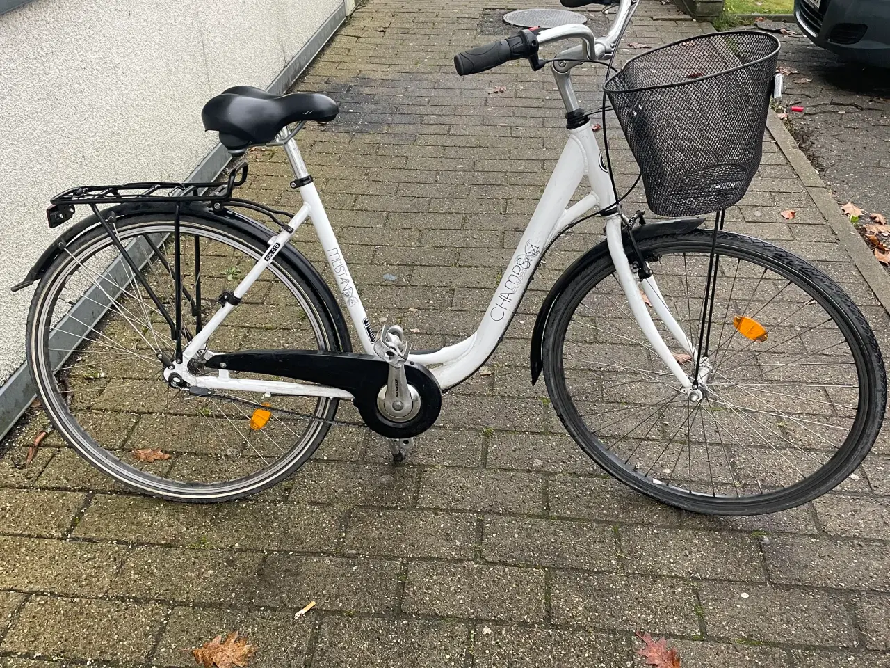 Billede 2 - damecykel. Mustang  28 tommer   3 gear,