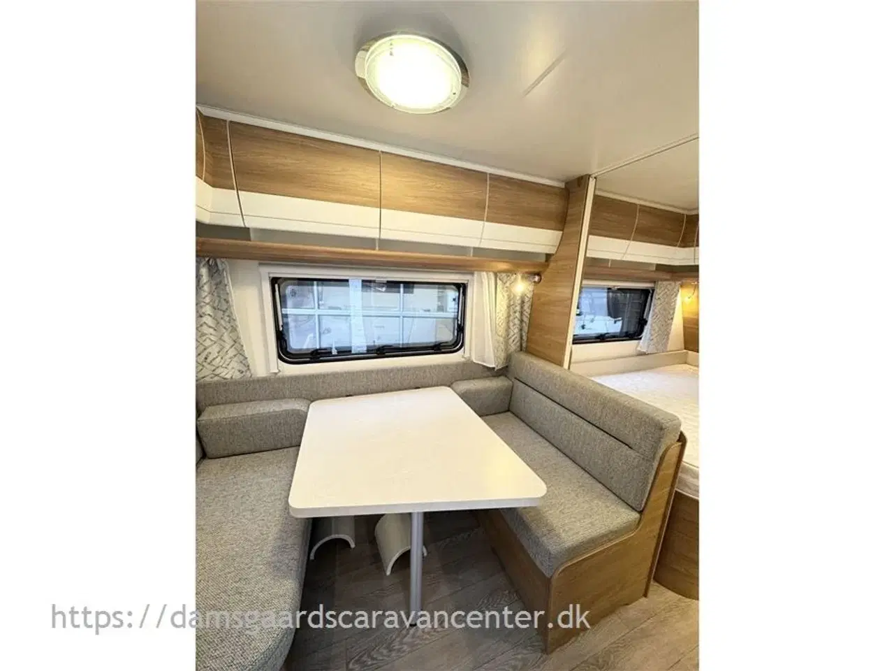Billede 7 - 2023 - Hobby De Luxe 400 SFE   Franskseng-Gulvtemp.-Mover-Telt