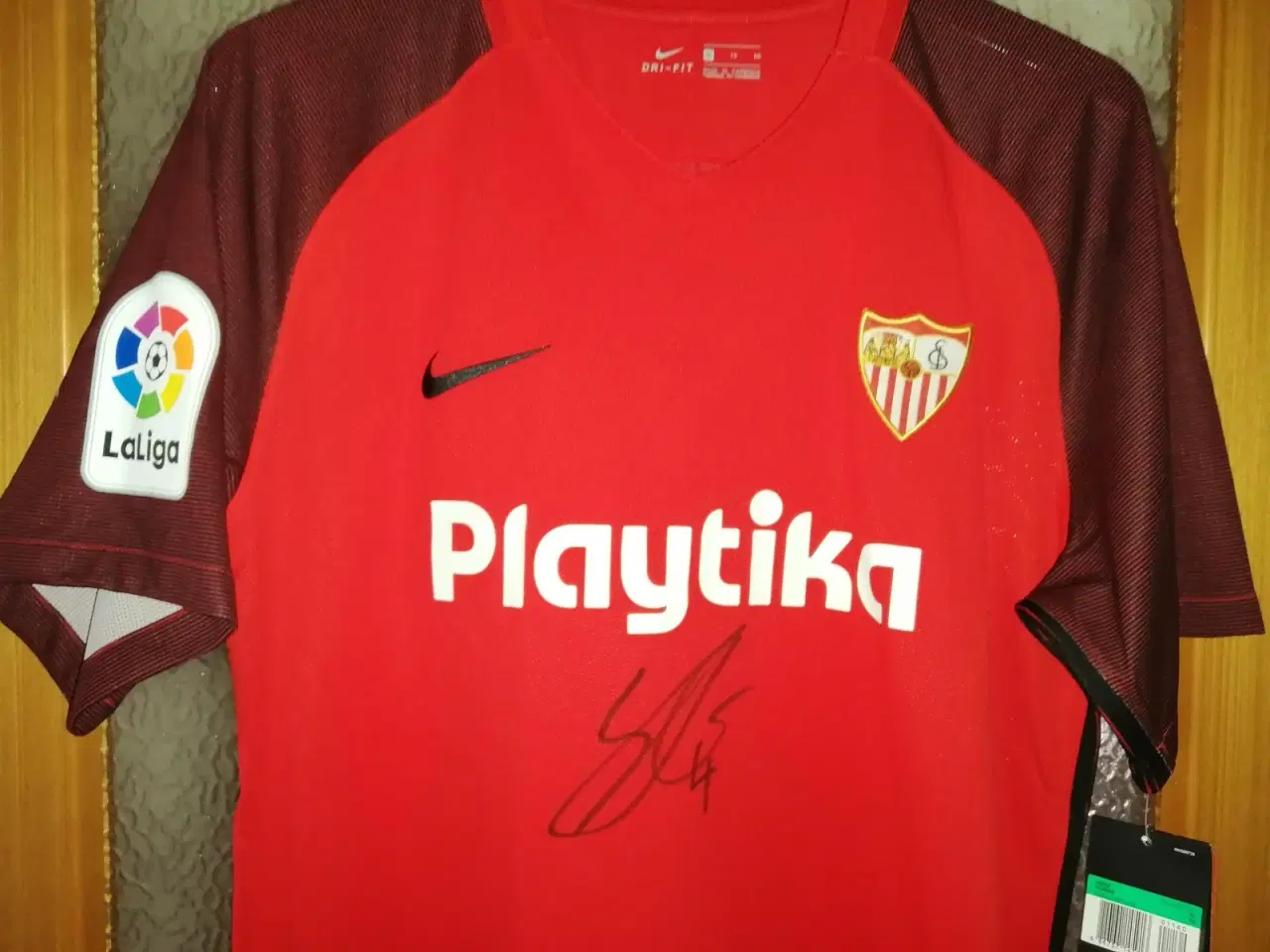 Billede 2 - FODBOLD, SEVILLA FC, SIMON KJÆR SIGNERET, NY, XL