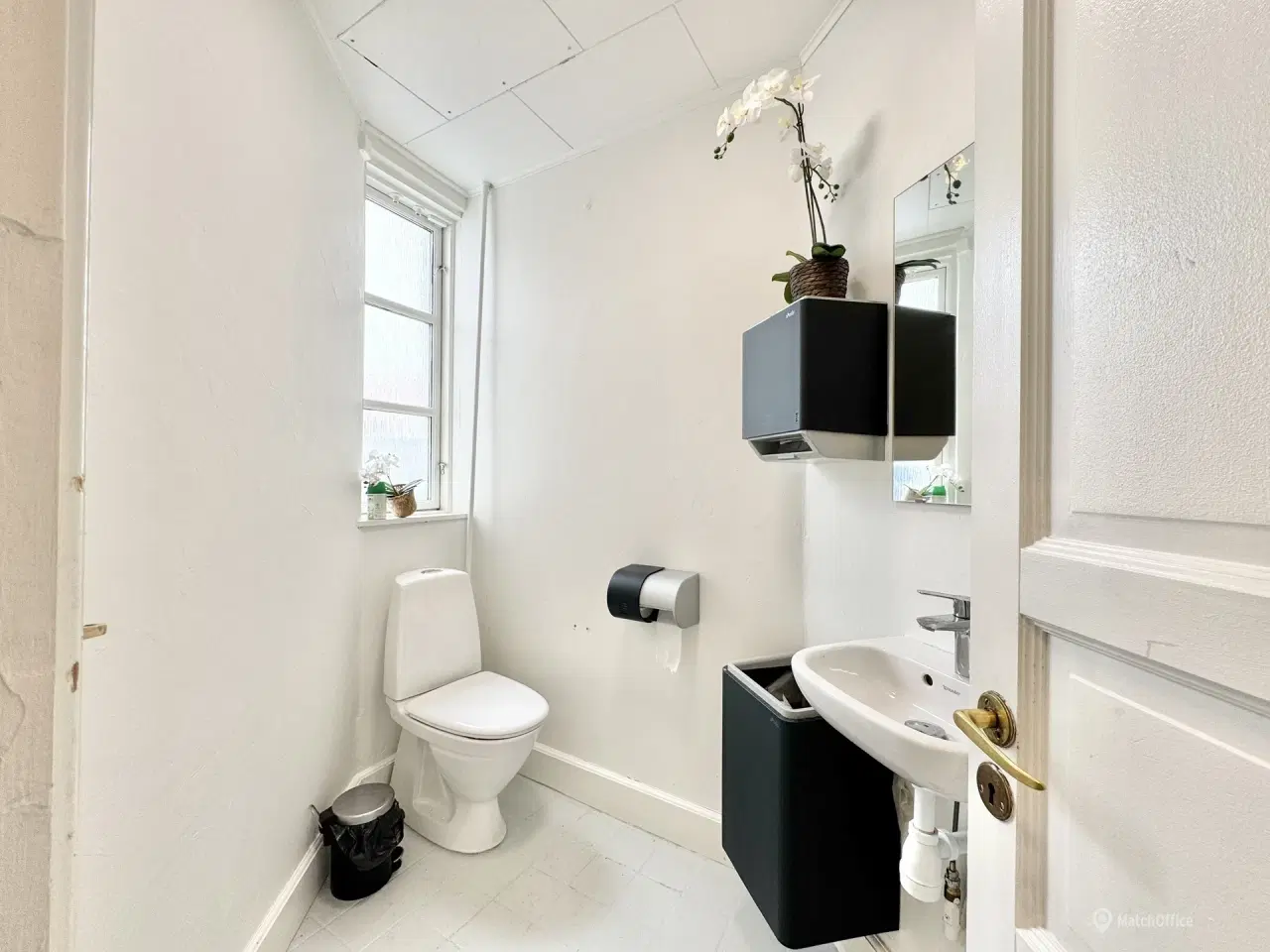 Billede 8 - Ikonisk hjørnelejemål i hjertet af Nyborg – tidligere Café Anton