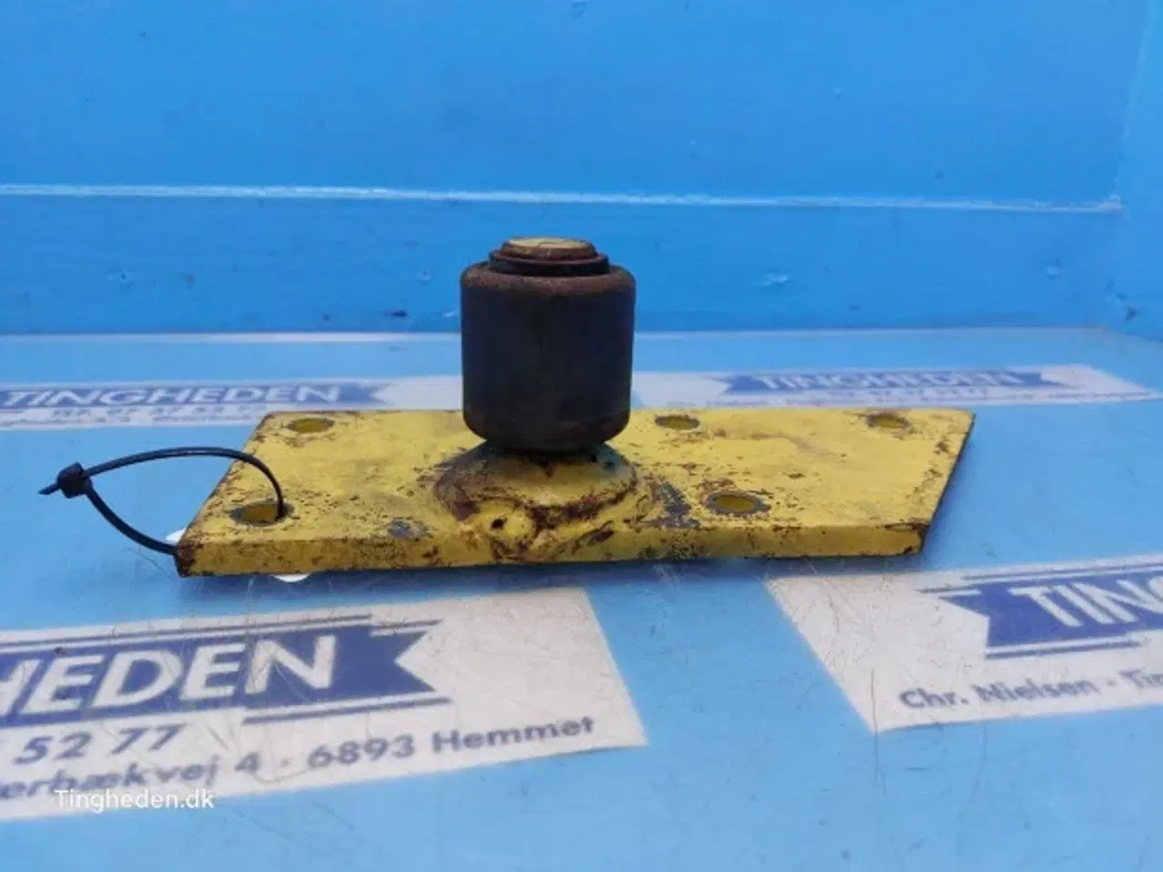 Billede 8 - New Holland TX68 Beslag R. 452395