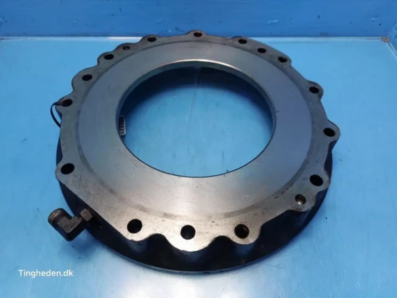 Billede 7 - New Holland T6 Afstandsstykke 87608920