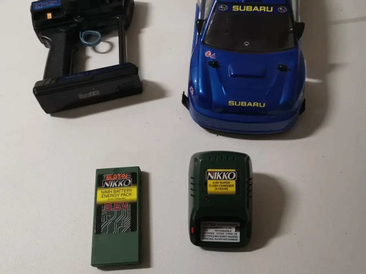 Billede 1 - Fjernstyret Bil