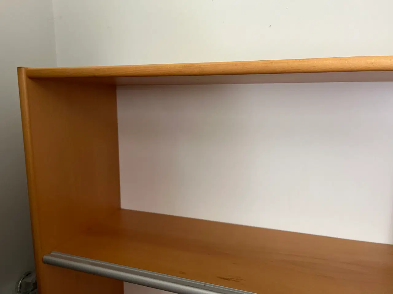 Billede 2 - Kontor møbler