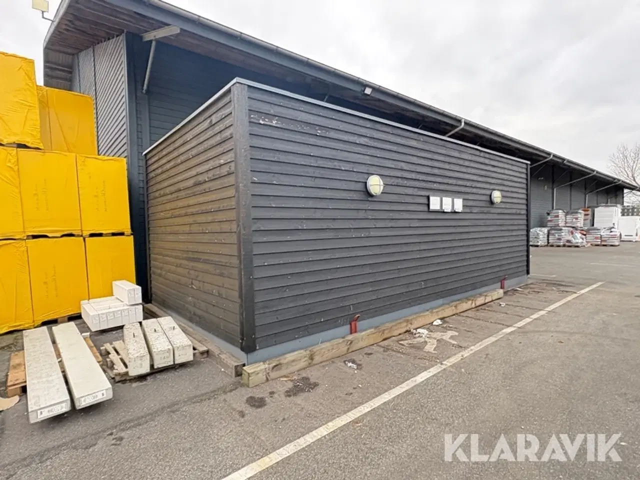 Billede 4 - Kontormodul med toilletter og omklædning