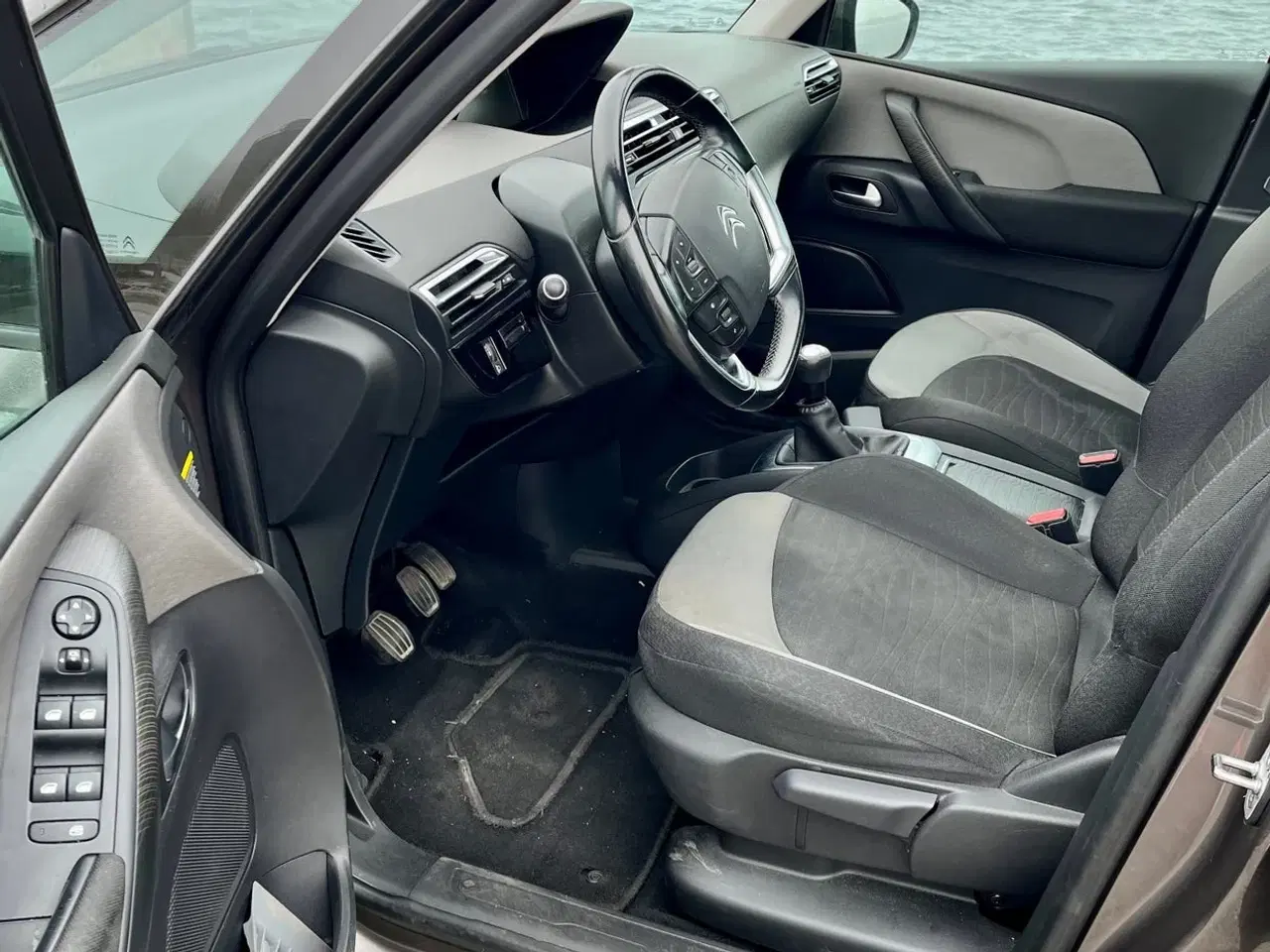 Billede 9 - Citroën Grand C4 Picasso 2,0 BlueHDi 150 Intensive 7prs