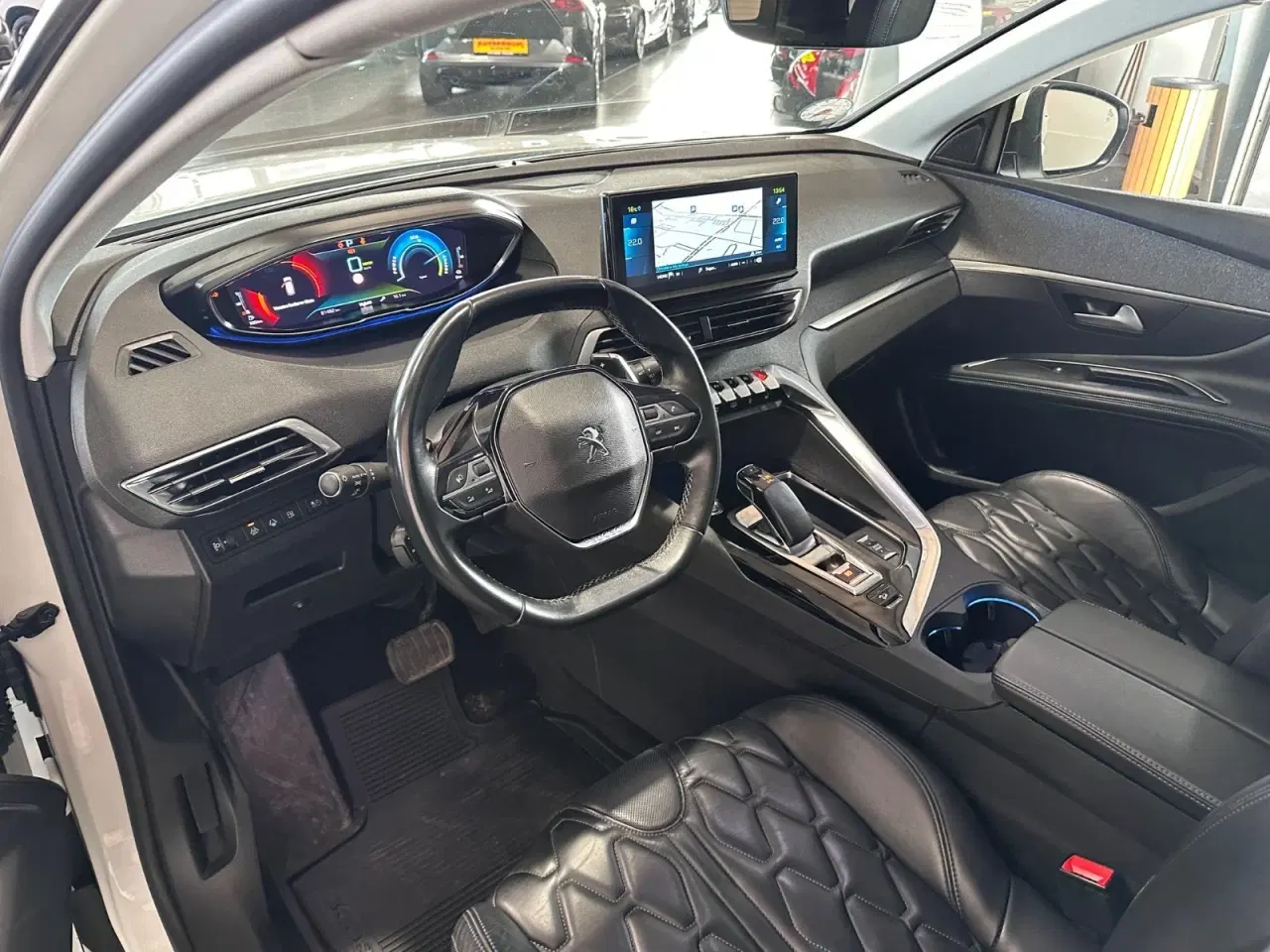 Billede 14 - Peugeot 3008 1,6 Hybrid4 Allure Pack Limited EAT8 Van