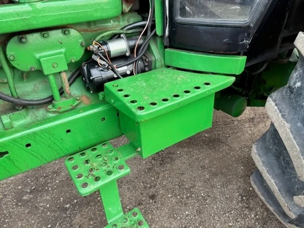 Billede 3 - John Deere 4240 MOMSFRI!!. RÆKKEPUMPE - LED LYS