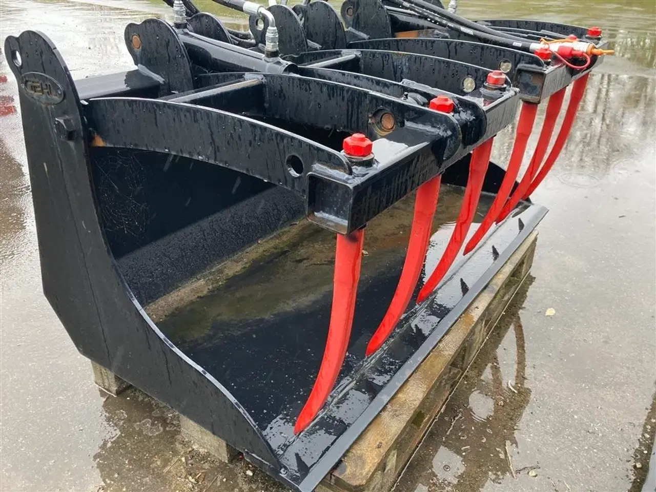 Billede 4 - MO 140 cm Siloklo 2 delt overfaldsgreb monteret med euroophæng