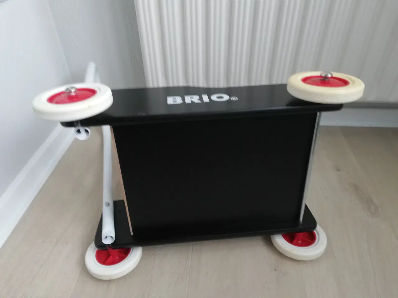 Billede 4 - Brio gåvogn sort