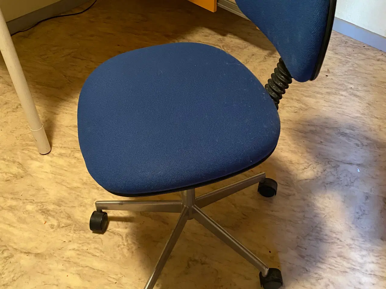 Billede 1 - Skrivebord stol