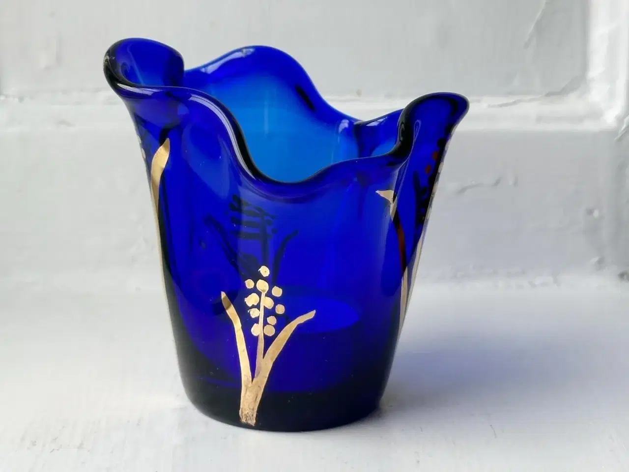 Billede 3 - Fyrfadsstage, blåt glas m bemaling '96