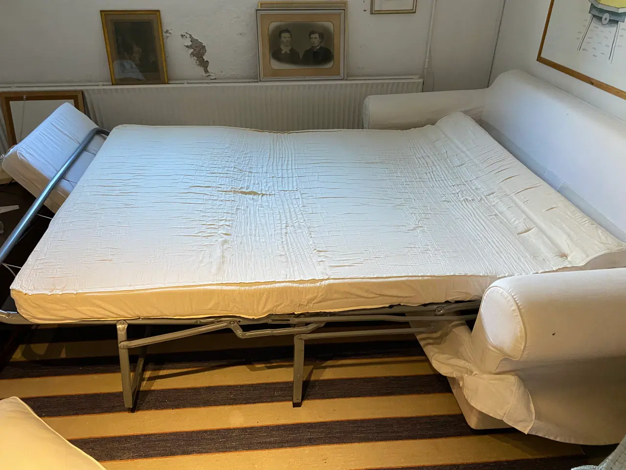 Billede 3 - Hvid sovesofa Ektorp fra Ikea