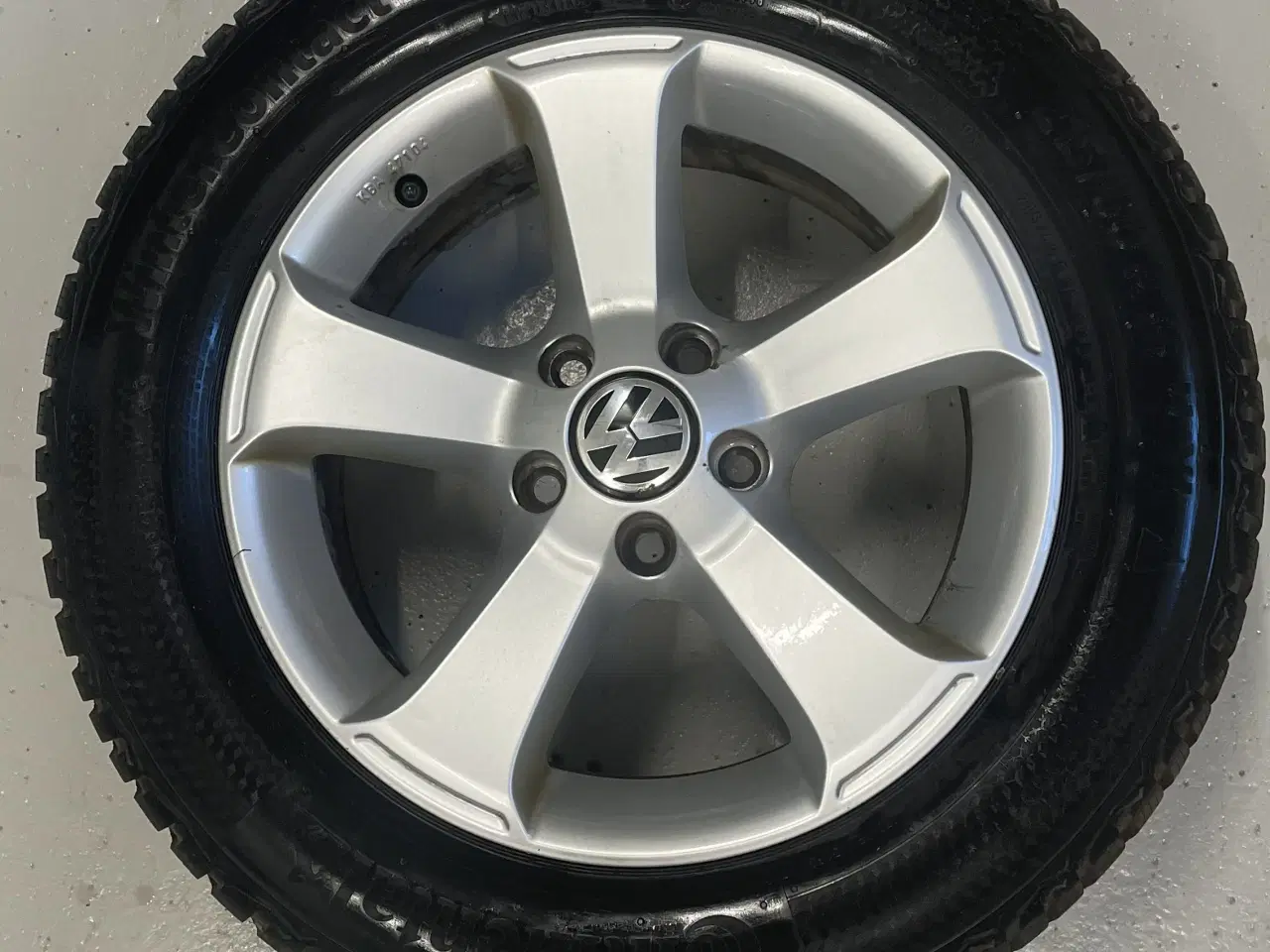 Billede 1 - Continental V215/60-16 WinterCont. med alufælge