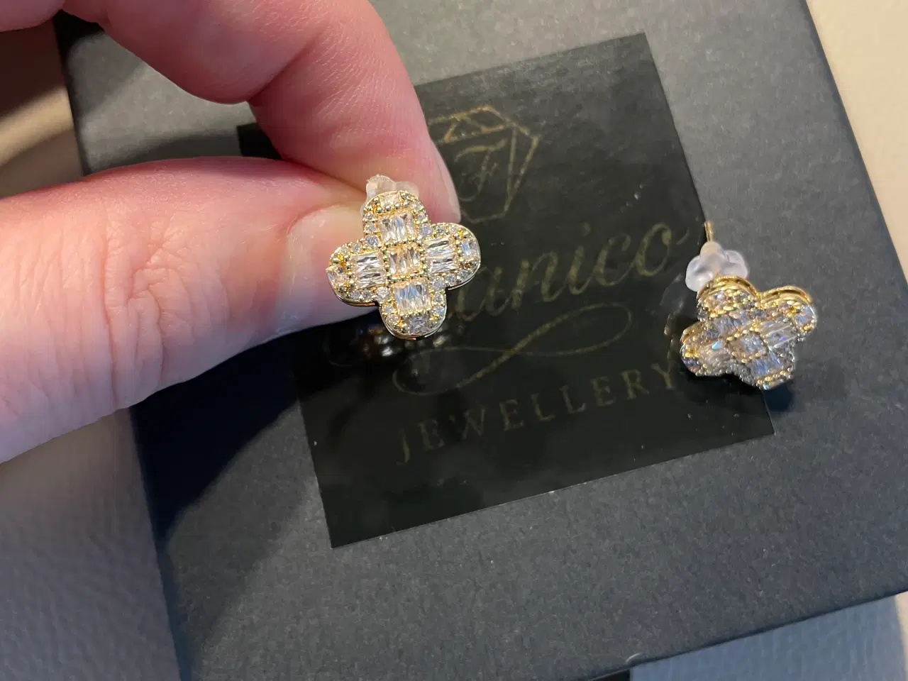 Billede 3 - Smukkeste baguettes øreringe