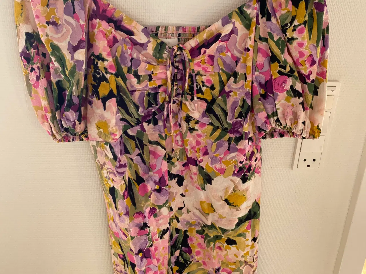 Billede 3 - Diverse kjoler str. M