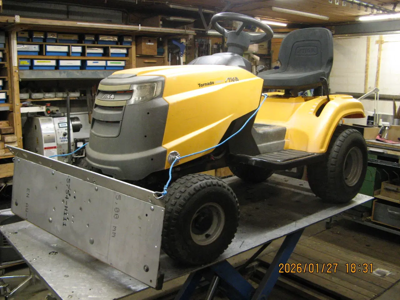 Billede 12 - Havetraktor med el.hæve sænk rive og skraber