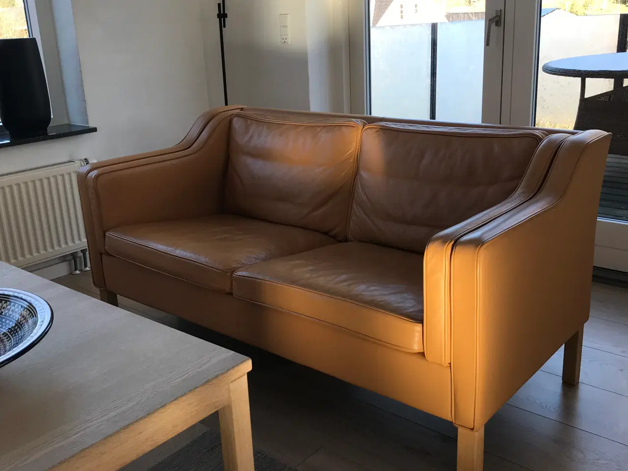 Billede 4 - Flotte Mogens Hansen møbler i elegant farve