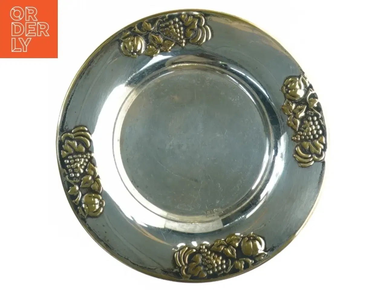 Billede 2 - Dekorativ sølvfarvet minitallerken (str. Ø 16 cm)