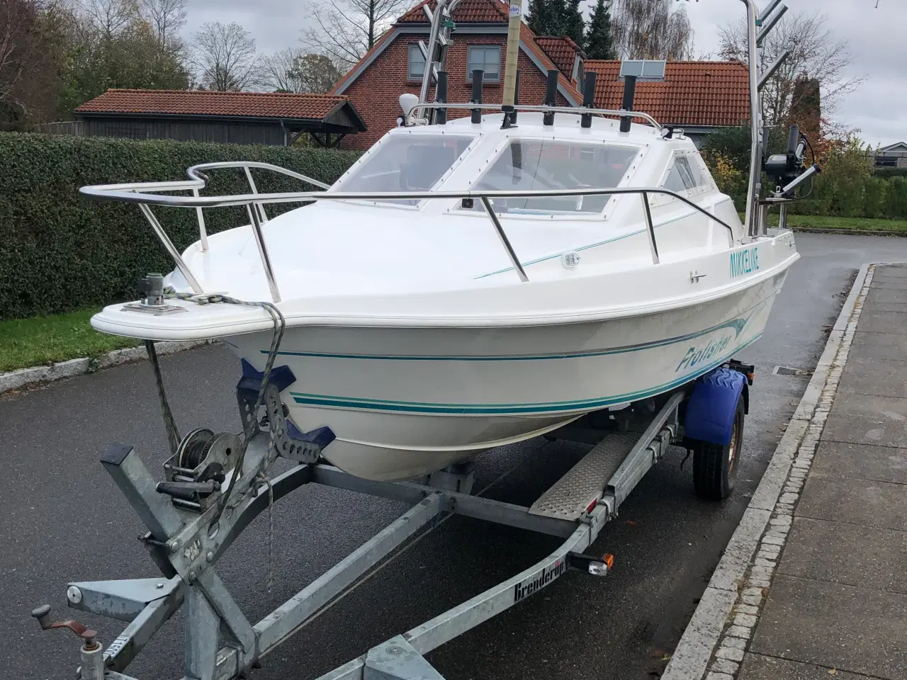 Billede 1 - Trolling/kabine/motorbåd med 80 hk Mercury