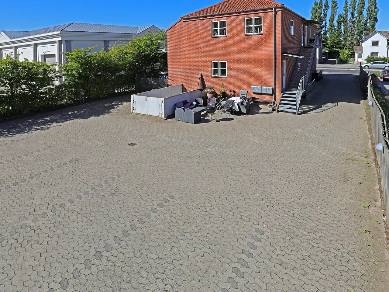 Billede 28 - Pænt momsfrit lejemål i velholdt ejendom med god synlig facade til Københavnsvej