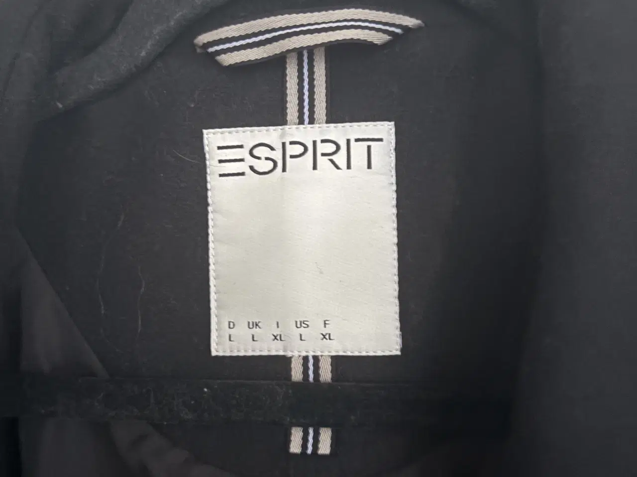 Billede 4 - Esprit uldfrakke med foer. Str. L. 