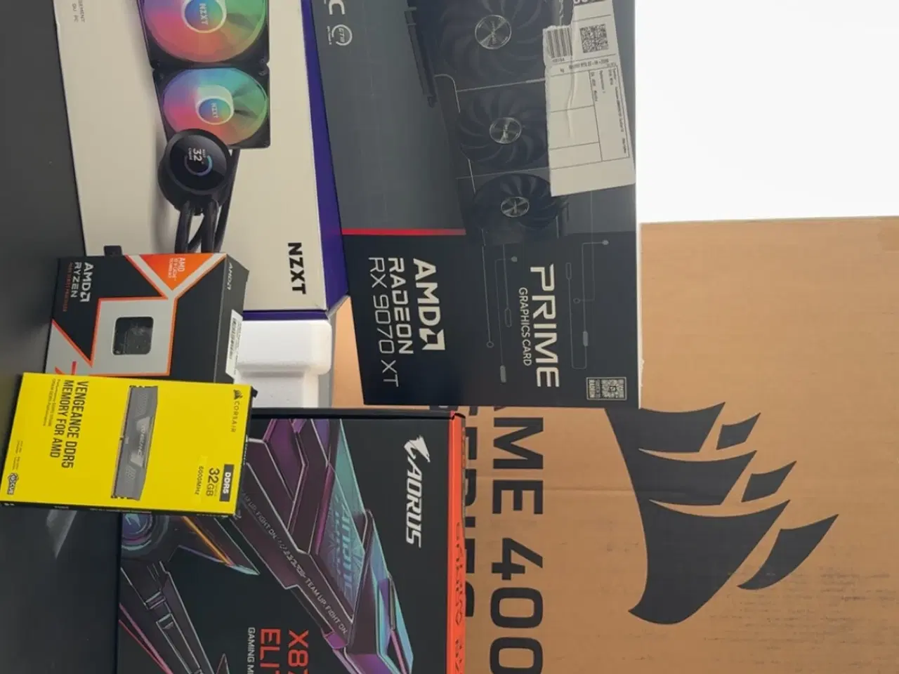 Billede 2 - Kraftig Gaming PC, RYZEN 7 9800X3D/9070 XT