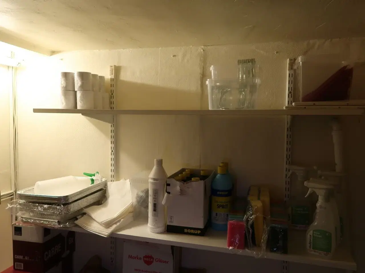 Billede 6 - Div. Engangsservice, vinglas, affaldsække, puder m.m.