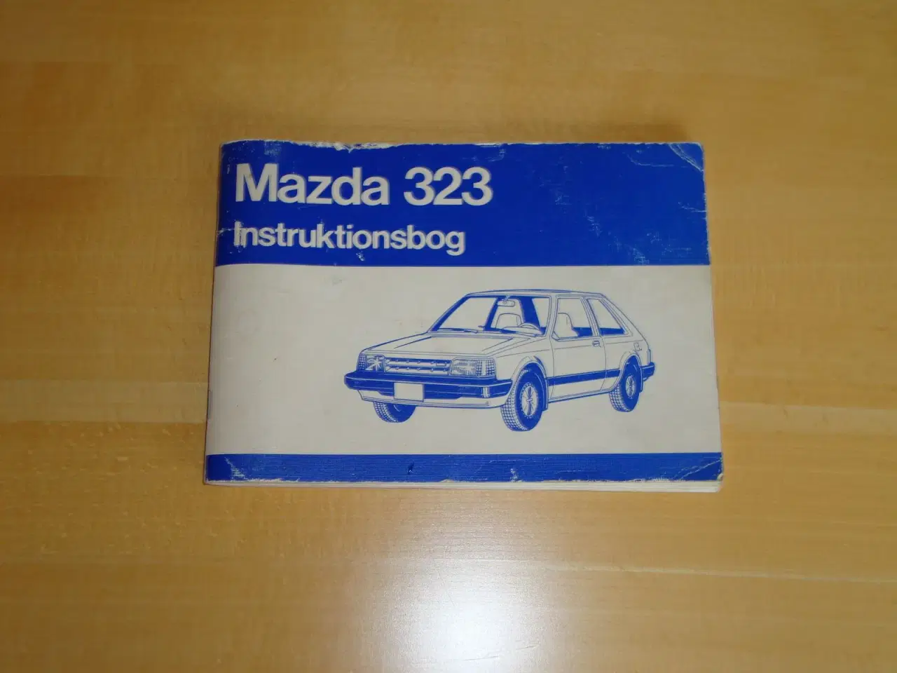 Billede 1 - Instruktionsbog Mazda 323