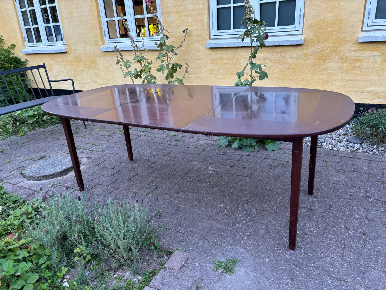 Billede 1 - Wanscher spisebord med fire stole