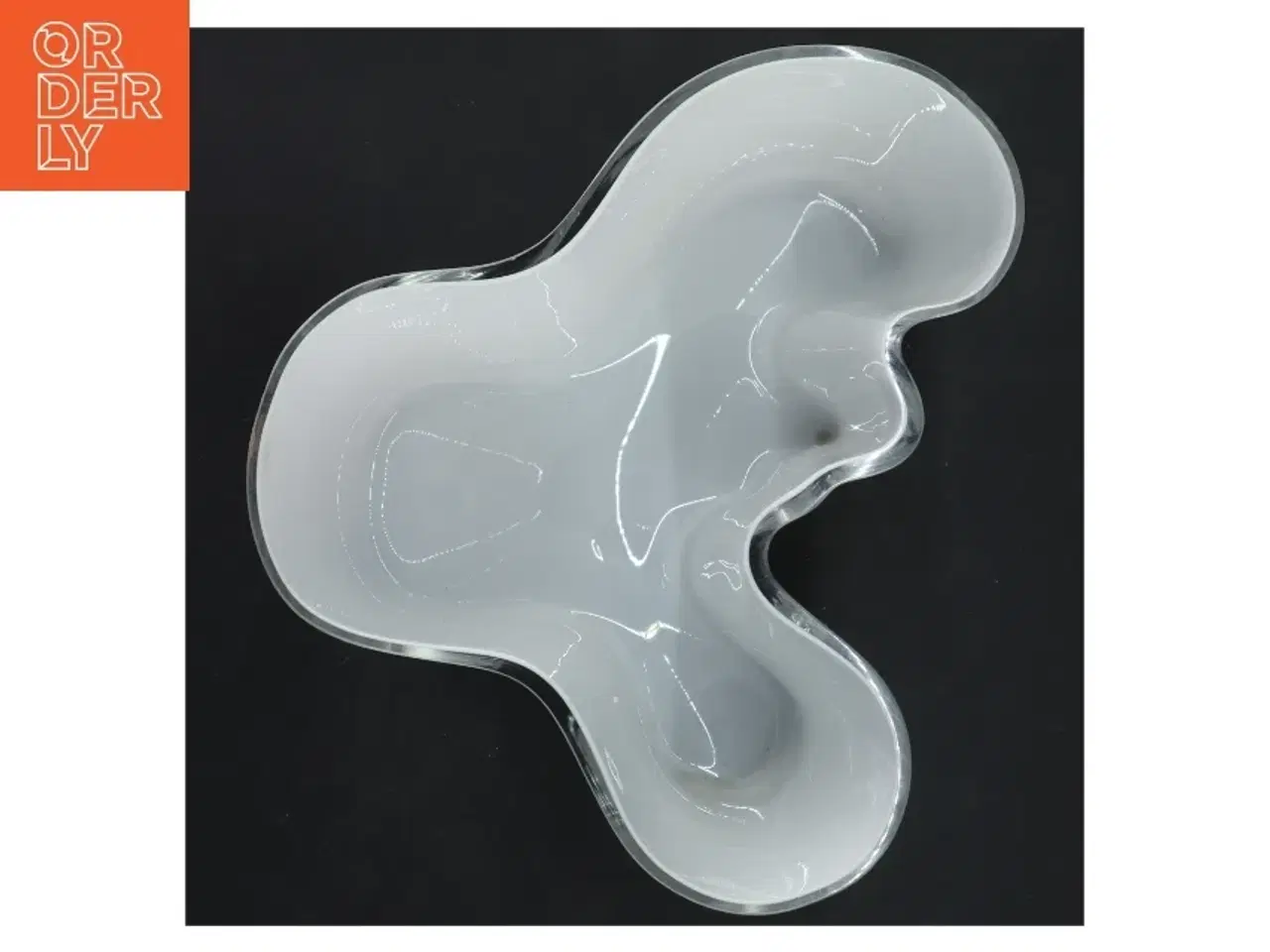 Billede 3 - Hvid vase (str. 16x18x150 cm) fra iittala
