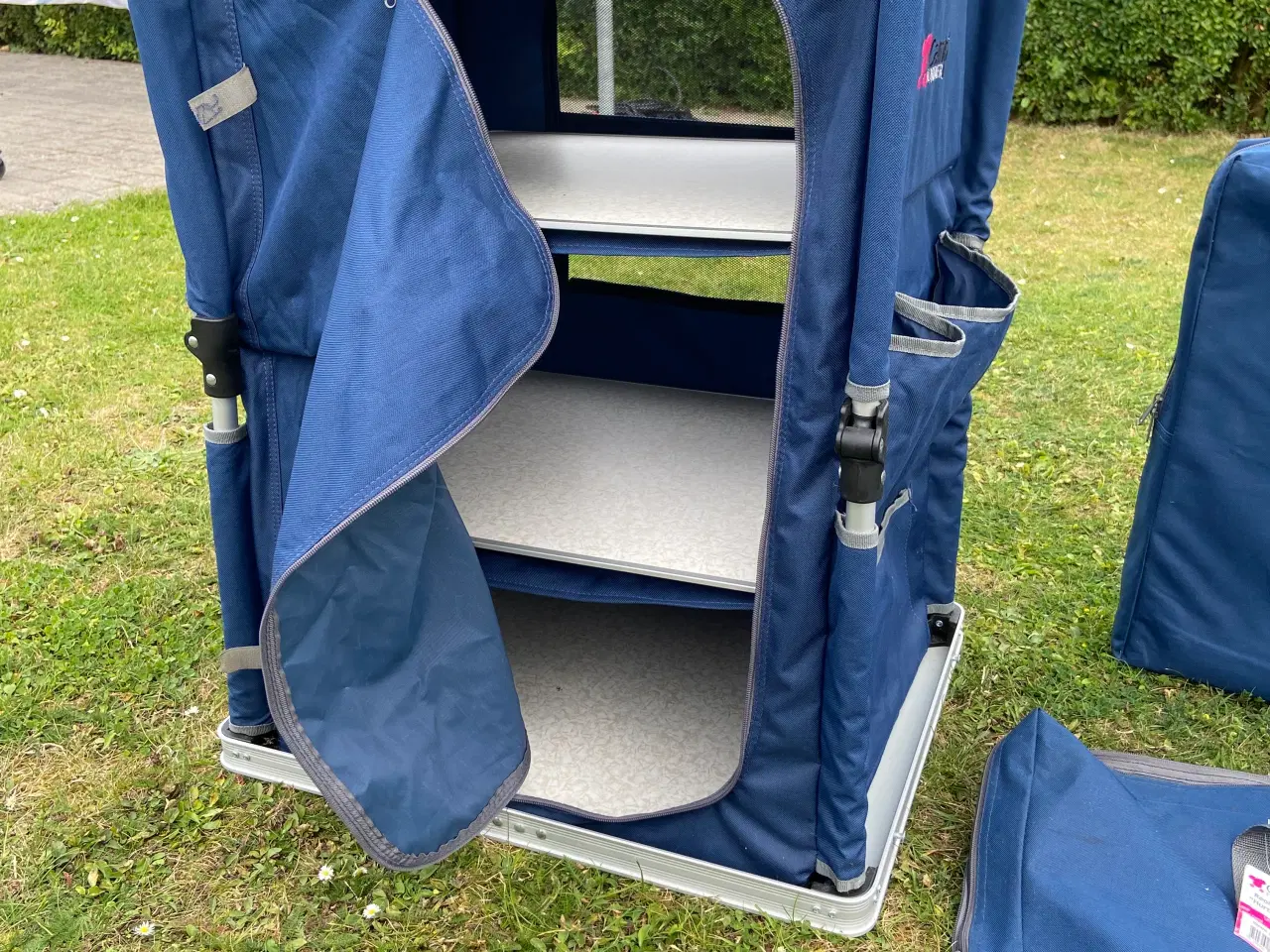 Billede 3 - Campingskabe