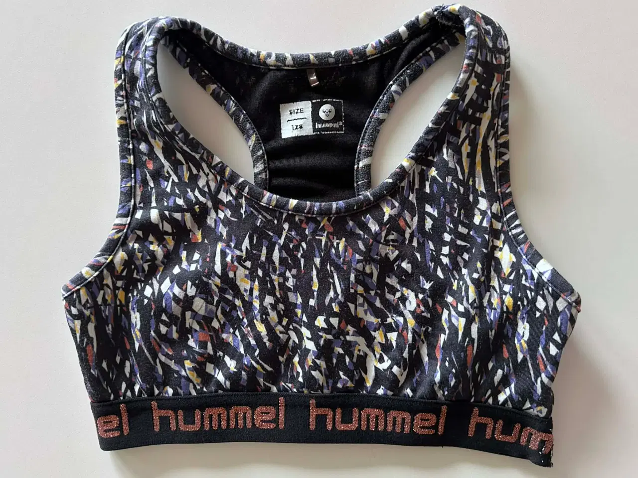 Billede 1 - hummel sportstop, str. 128