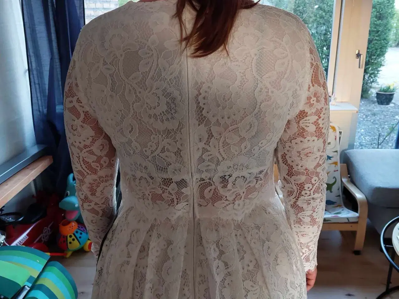 Billede 3 - Ny brudekjole med ærmer str.40 fra asos bridal.