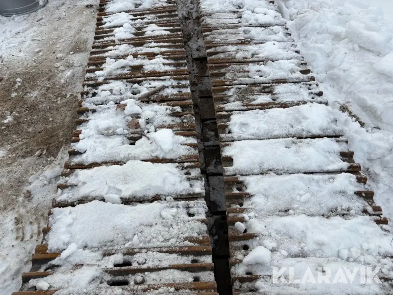 Billede 7 - Larvebånd til Hitachi ZX130 2 styk