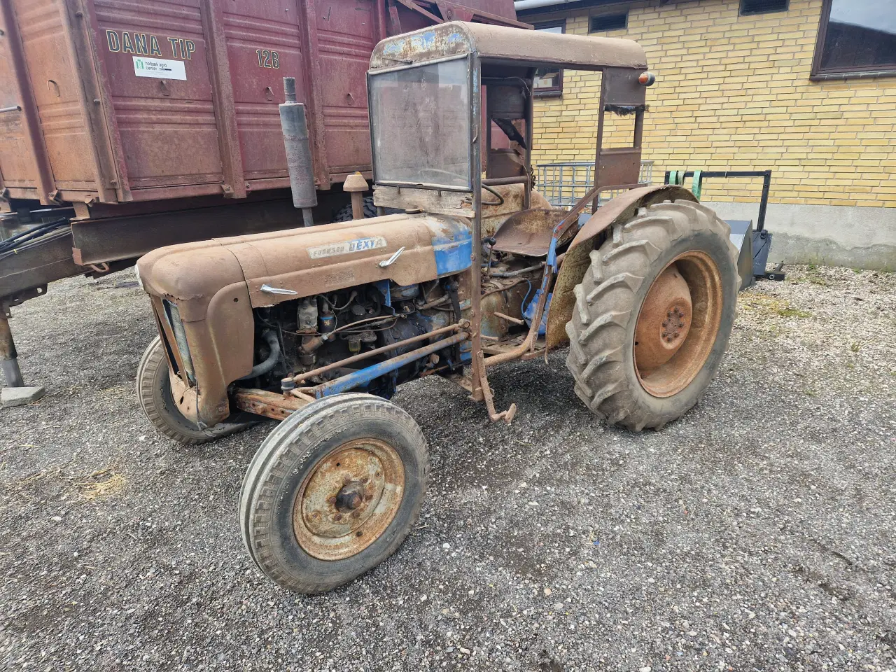 Billede 1 - Fordson Dexta Benzin Ophug