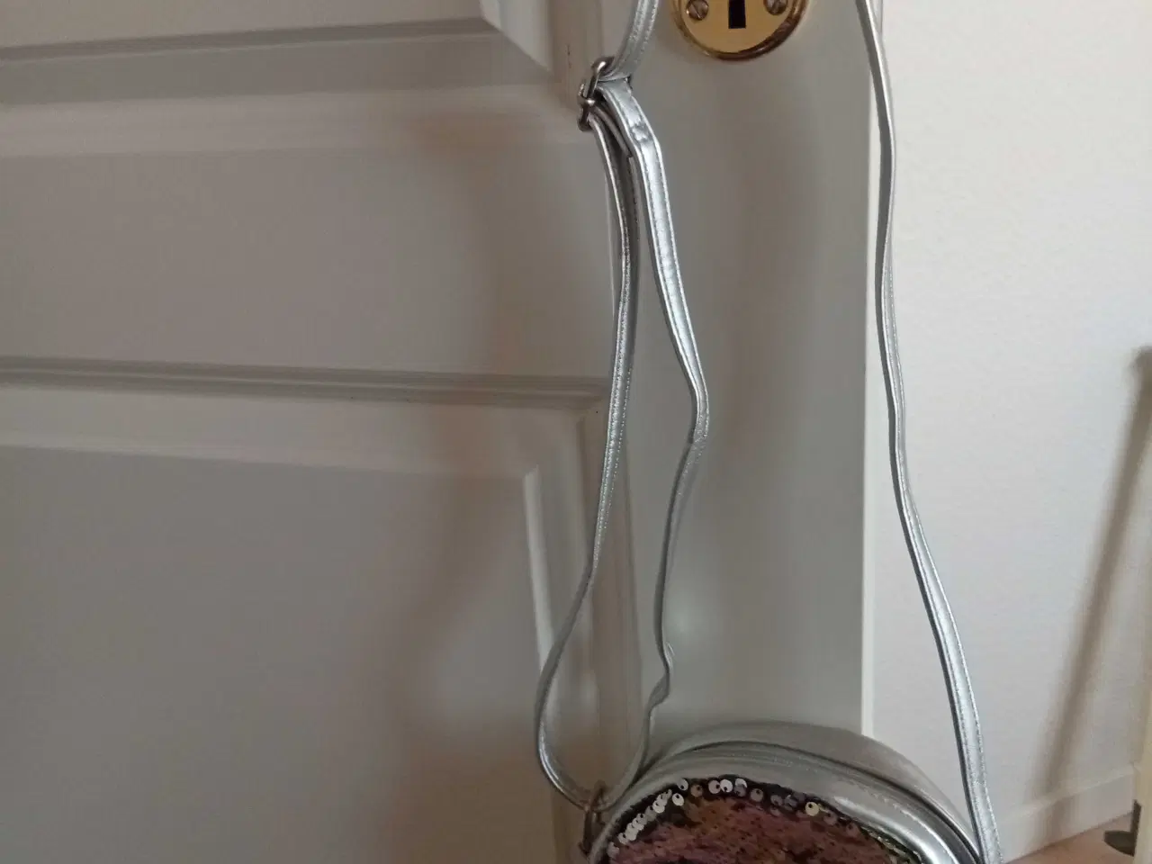 Billede 1 - Lille taske