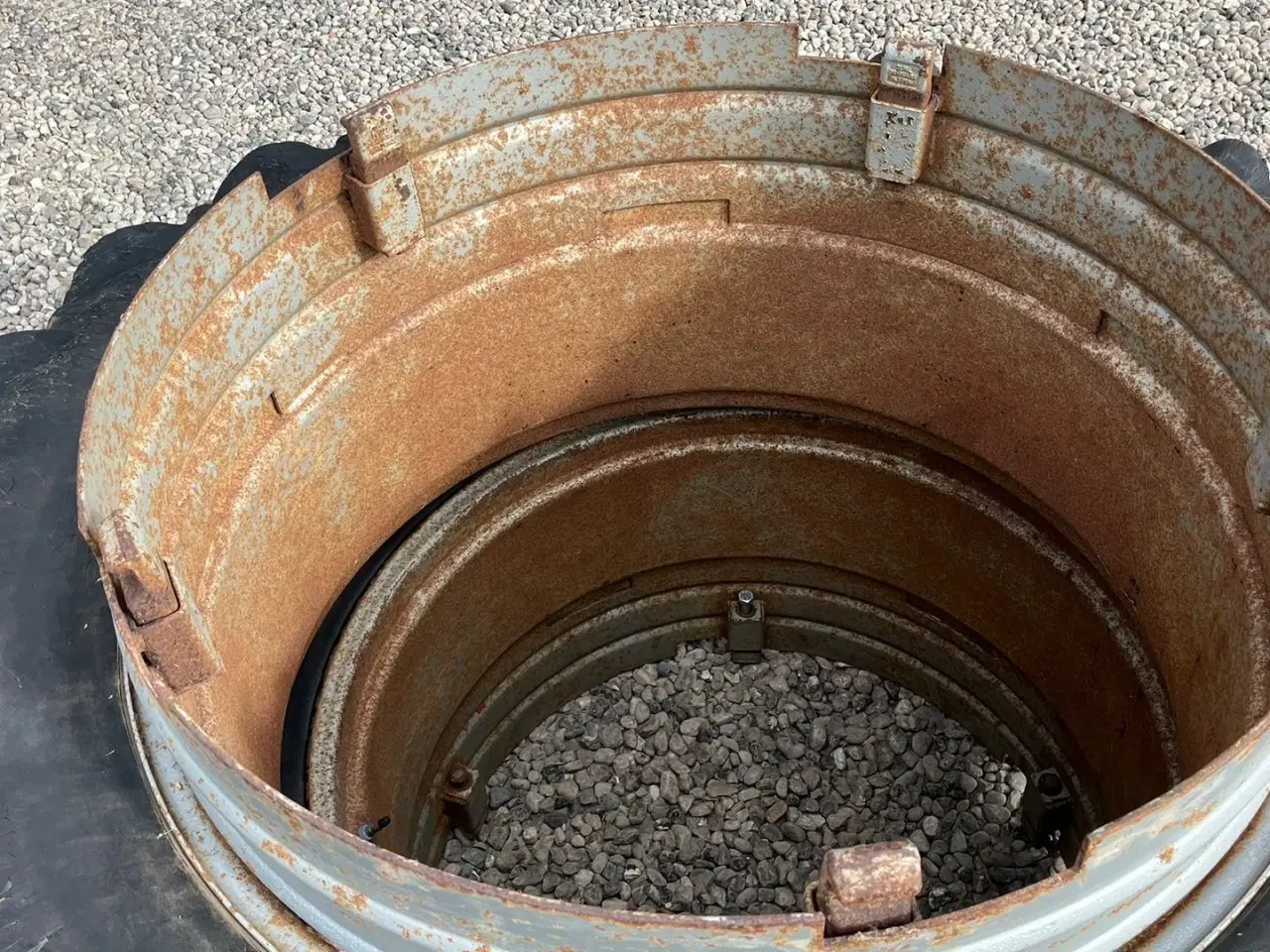 Billede 4 - Dual 16.9R38 16.9R38 med DUAL ring system med 5 låse pr fælg