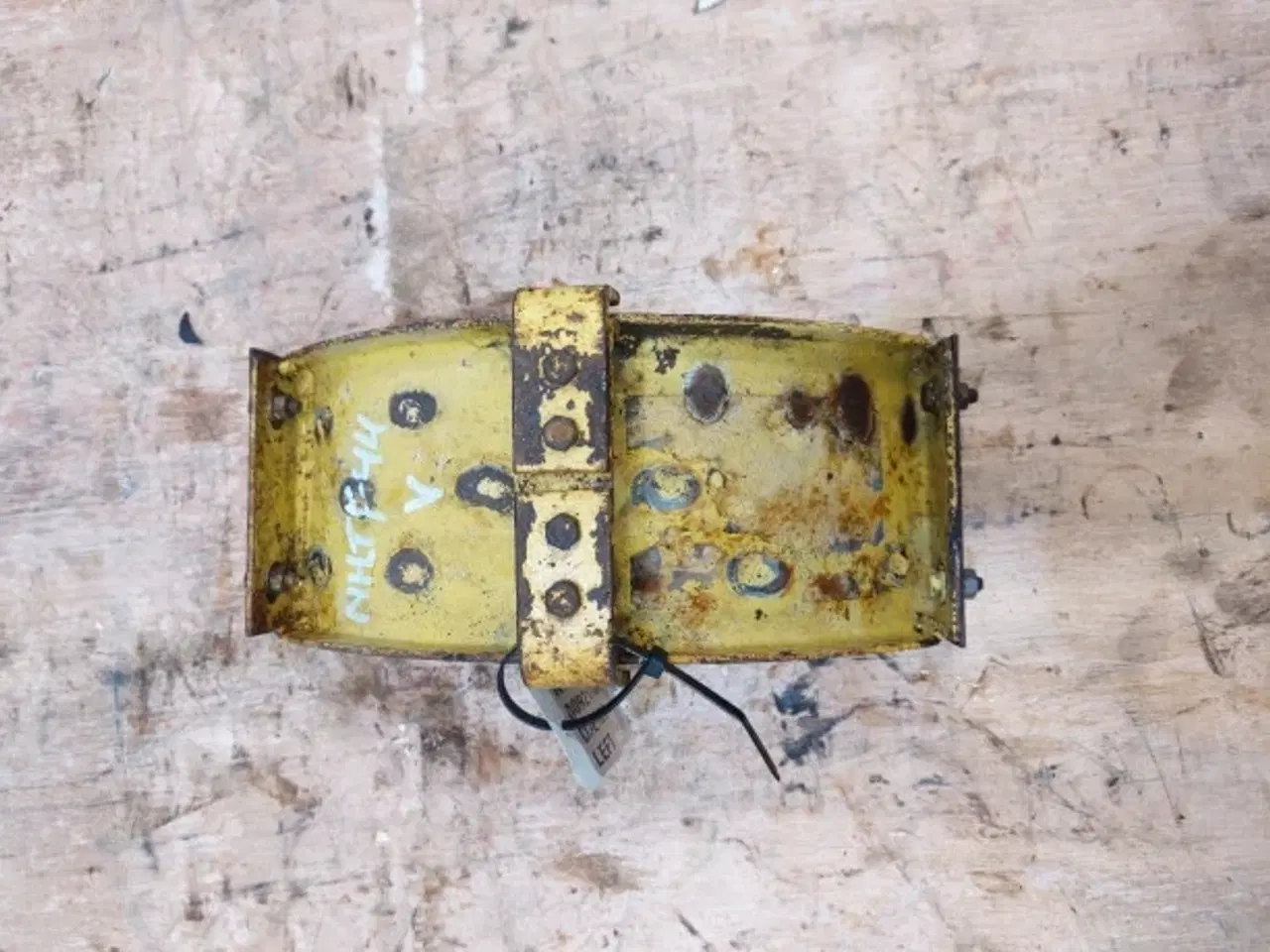 Billede 7 - New Holland TF44 Dæksel LH 80921724