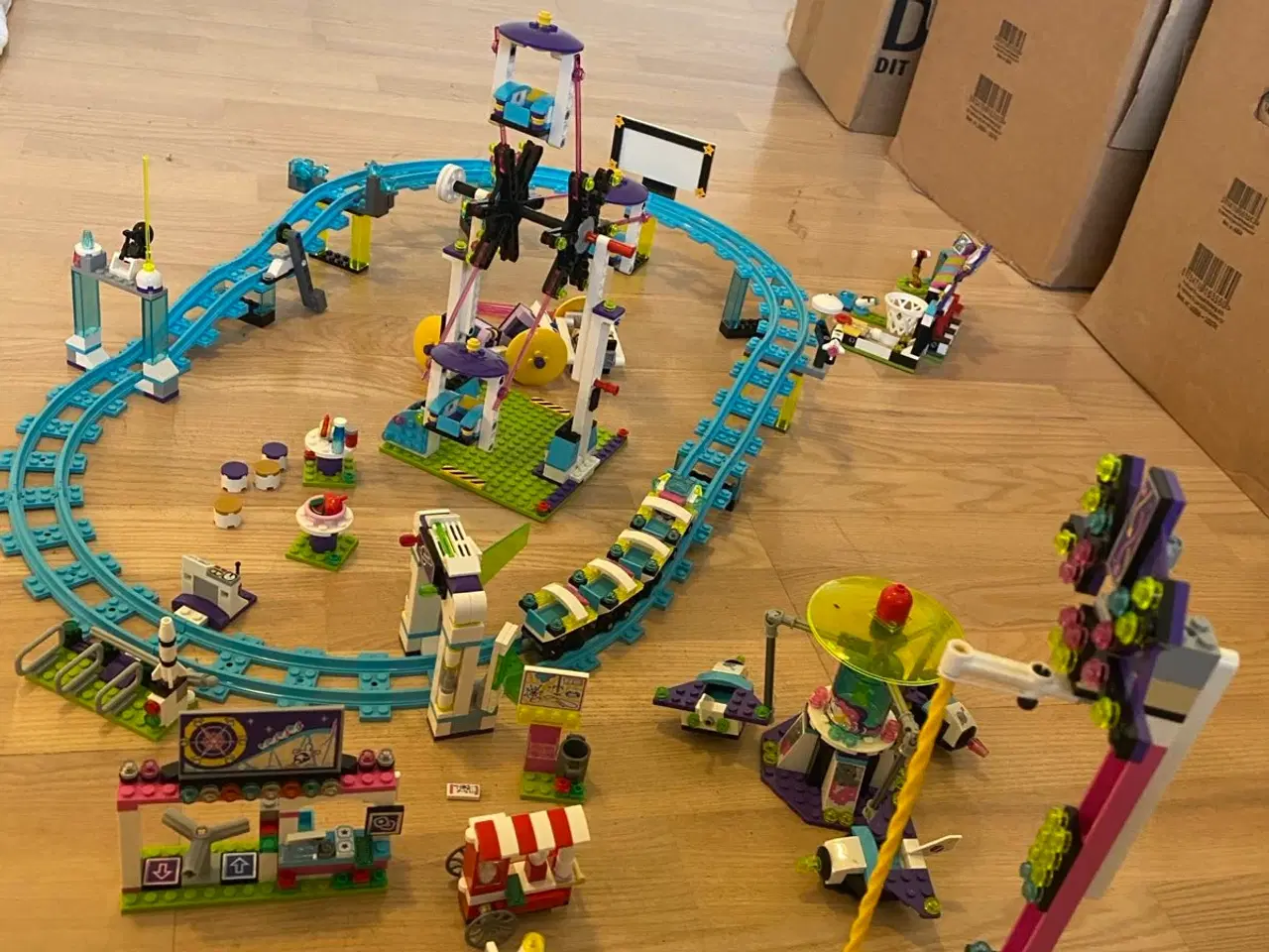 Billede 1 - Lego Friends Tivoli