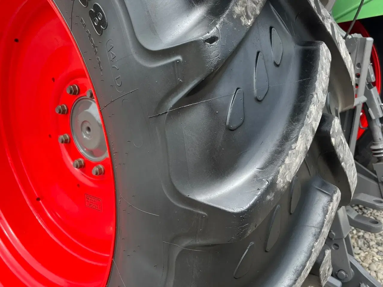 Billede 7 - Fendt 410 Vario med frontlæsser.